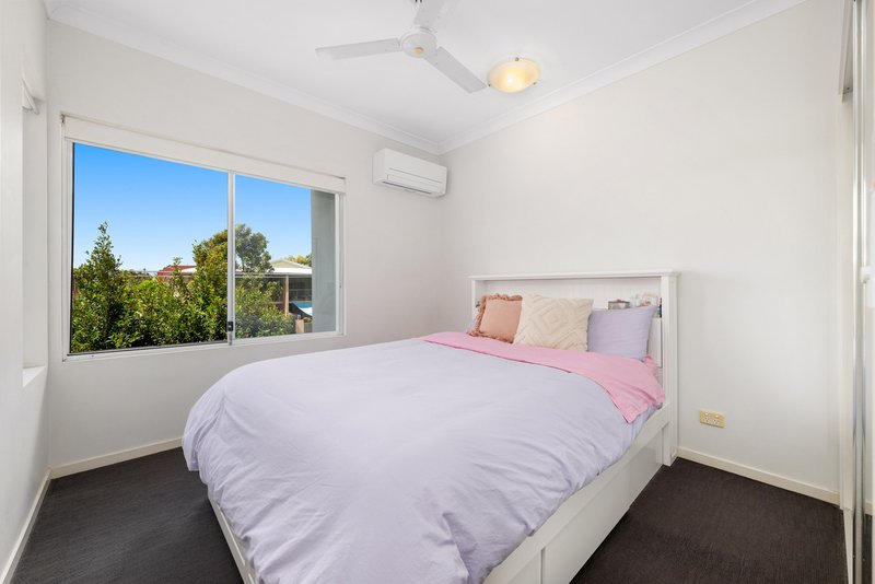 Photo - 3/106-110 Pembroke Street, Carina QLD 4152 - Image 12