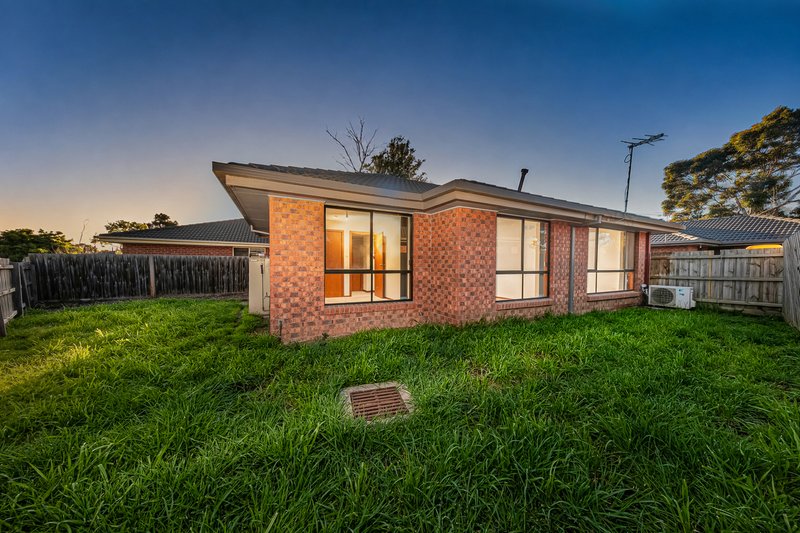Photo - 3/106 Derby Drive, Epping VIC 3076 - Image 10