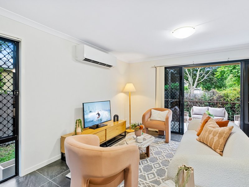 Photo - 3/106 Juliette Street, Greenslopes QLD 4120 - Image 6