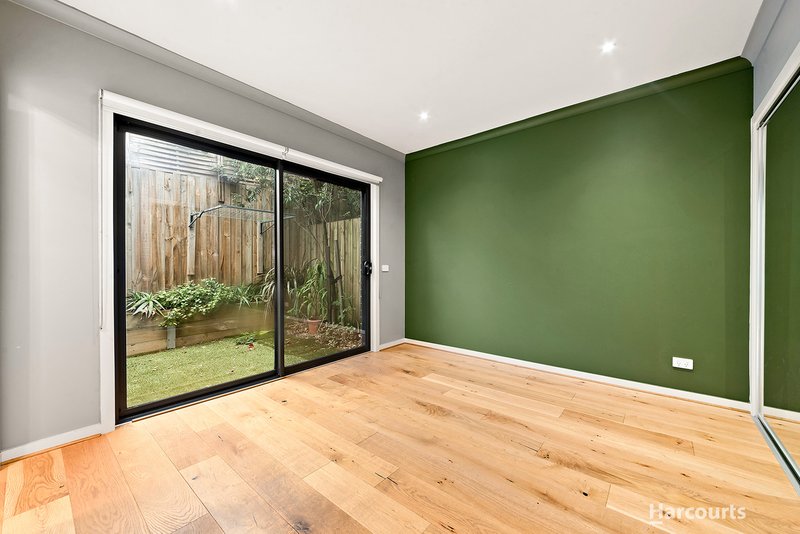 Photo - 3/106 Wood Street, Templestowe VIC 3106 - Image 3