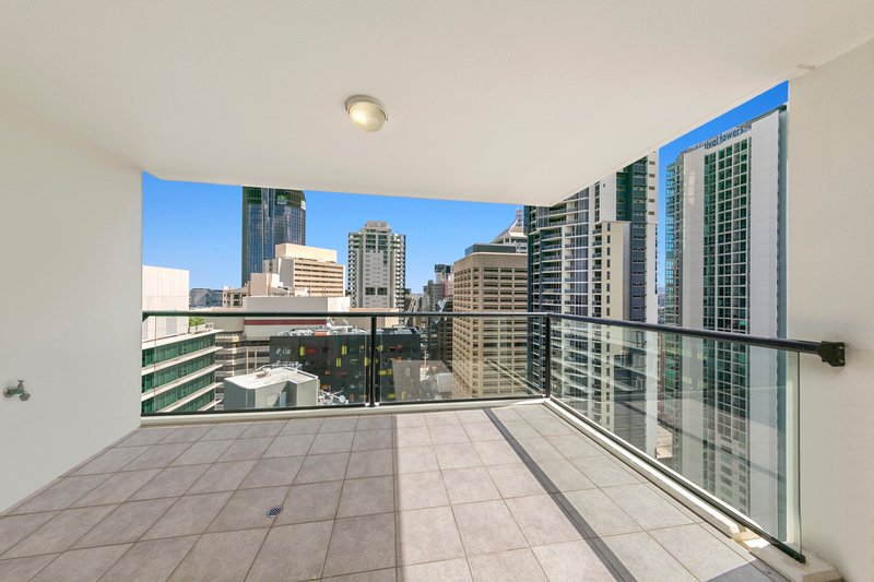 Photo - 3106/79 Albert Street, Brisbane City QLD 4000 - Image 7