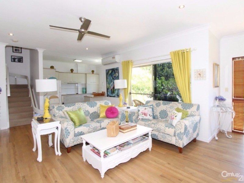 Photo - 3/107-109 Parker Street, Maroochydore QLD 4558 - Image 2