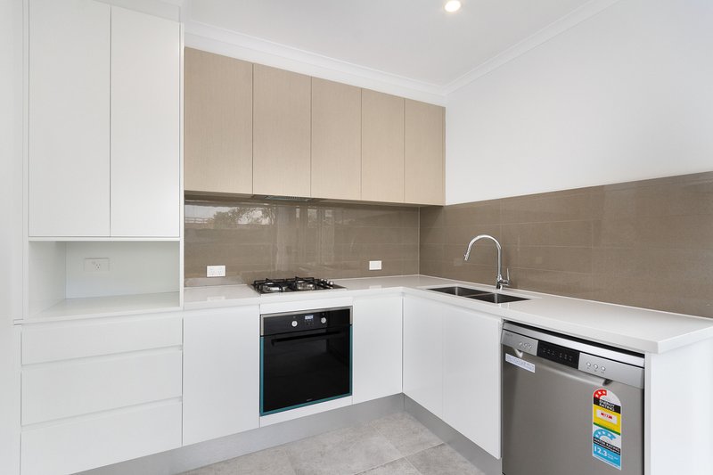 Photo - 3/107 Canberra Street, Oxley Park NSW 2760 - Image 2