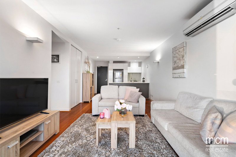 Photo - 3107/200 Spencer Street, Melbourne VIC 3000 - Image 3