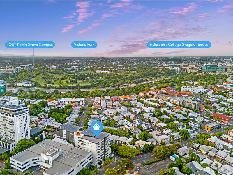 Photo - 310/8 Dickens Street, Spring Hill QLD 4000 - Image 15