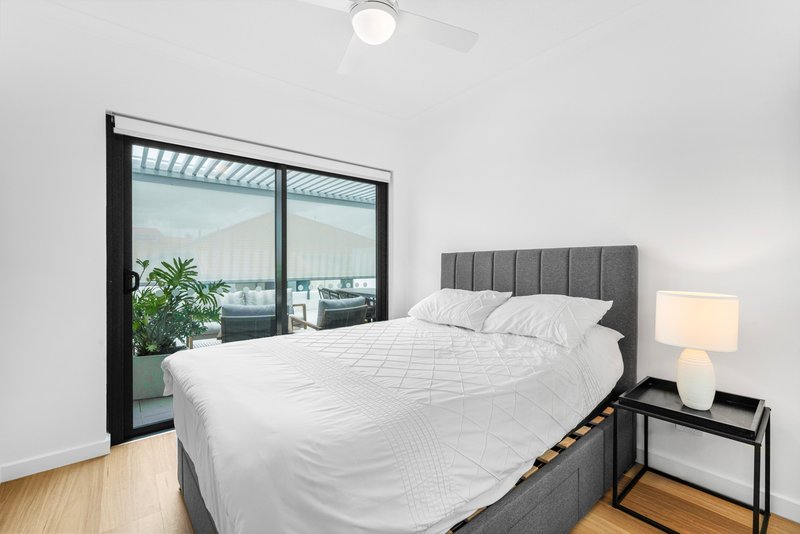 Photo - 310/9 Markeri Street, Mermaid Beach QLD 4218 - Image 8