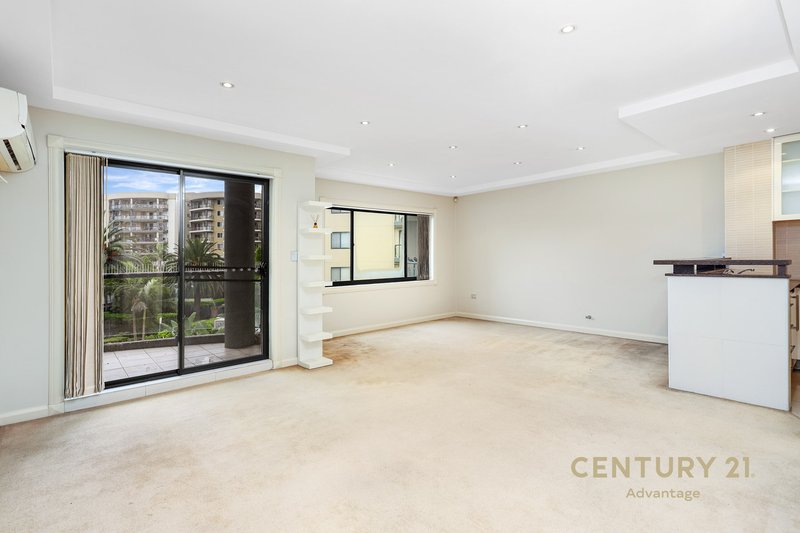 Photo - 310/91C Bridge Road, Westmead NSW 2145 - Image 2