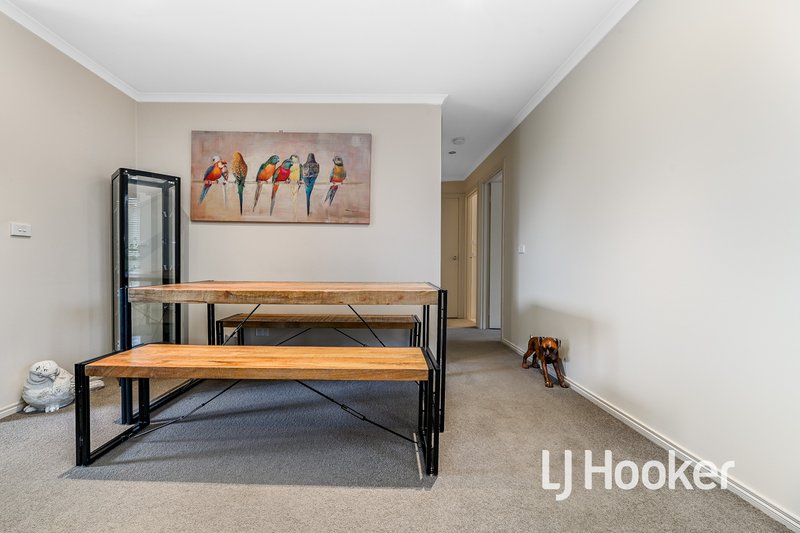 Photo - 3/11-13 Carlyle Street, Pakenham VIC 3810 - Image 3