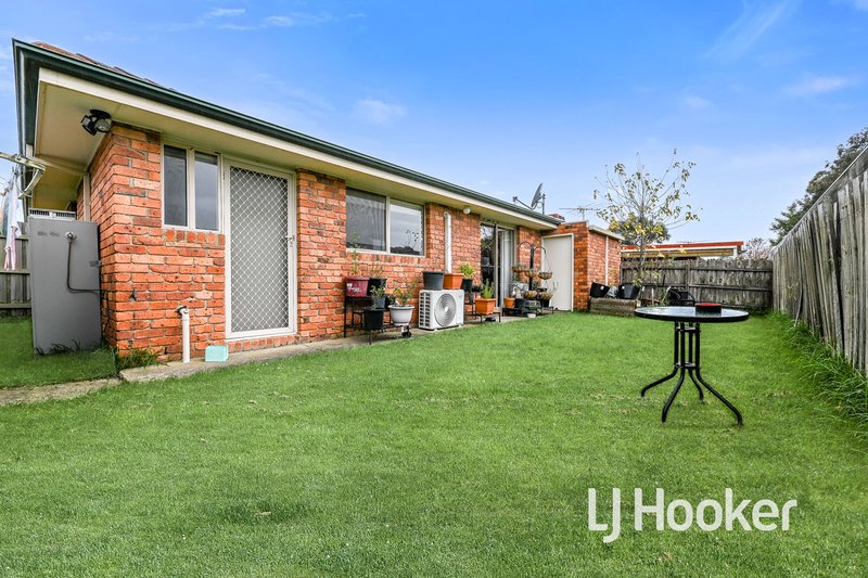 Photo - 3/11-13 Carlyle Street, Pakenham VIC 3810 - Image 7