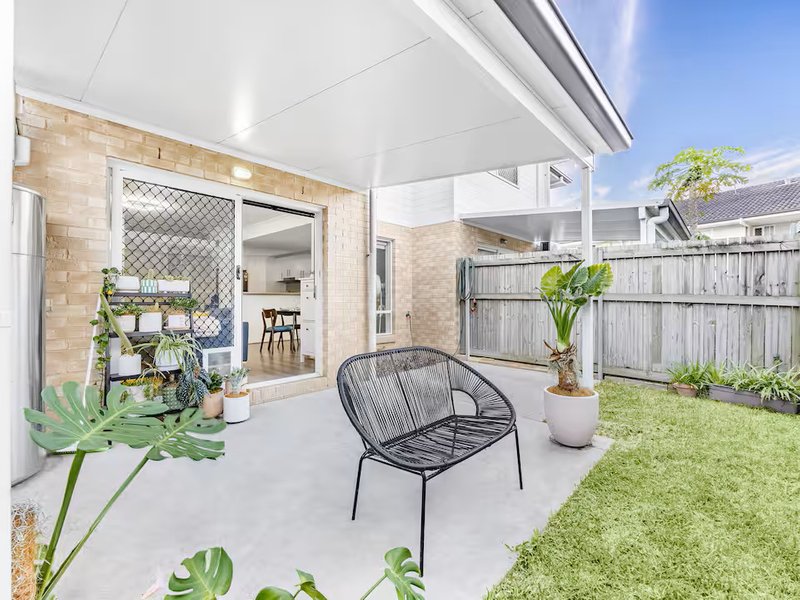 Photo - 31/1-13 Chase Close, Underwood QLD 4119 - Image 12