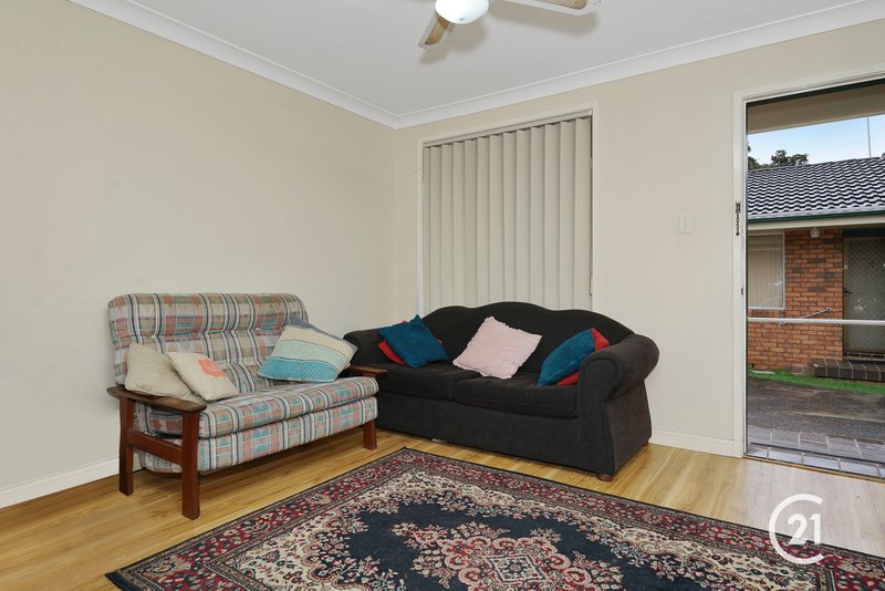 Photo - 3/11-13 Oaks Avenue, Long Jetty NSW 2261 - Image 3