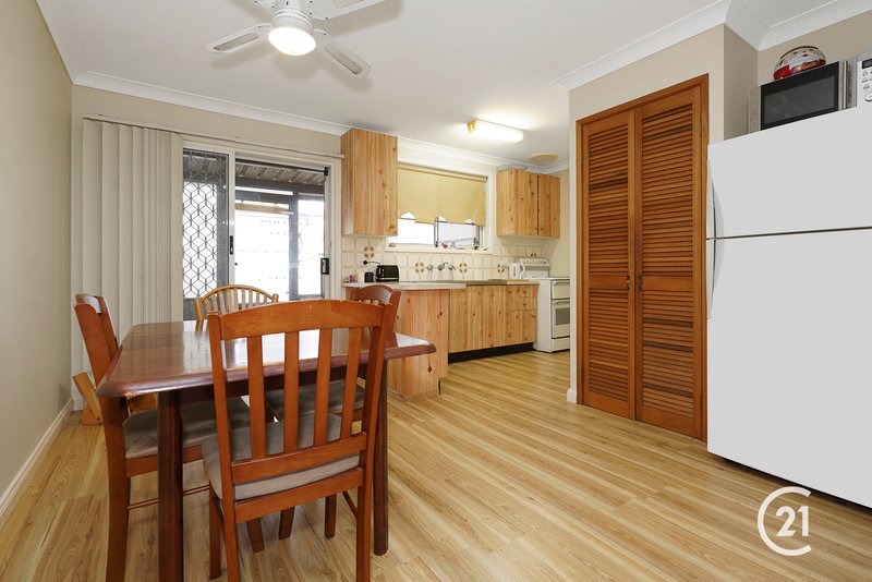 Photo - 3/11-13 Oaks Avenue, Long Jetty NSW 2261 - Image 5