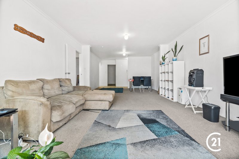 Photo - 3/11-13 Ocean Parade, The Entrance NSW 2261 - Image 2