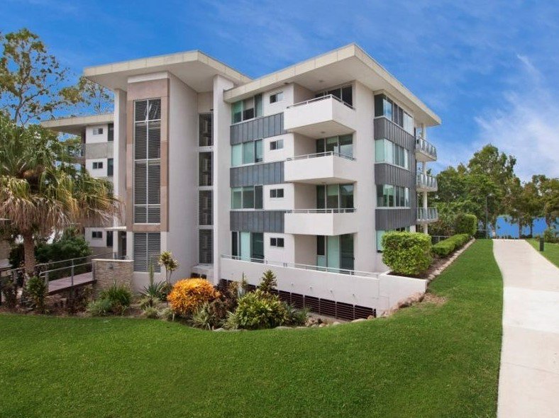 31/1-15 Sporting Drive, Thuringowa Central QLD 4817