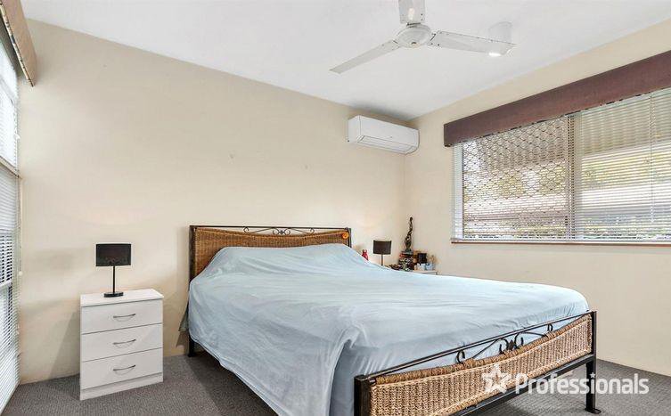 Photo - 31/1-19 Poinciana Street, Holloways Beach QLD 4878 - Image 6