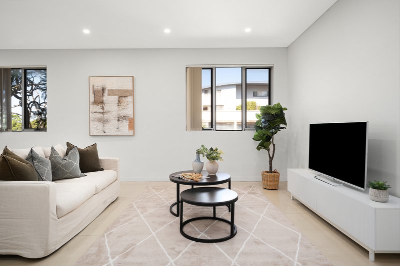 Photo - 31/1-5 Hilts Road, Strathfield NSW 2135 - Image 5