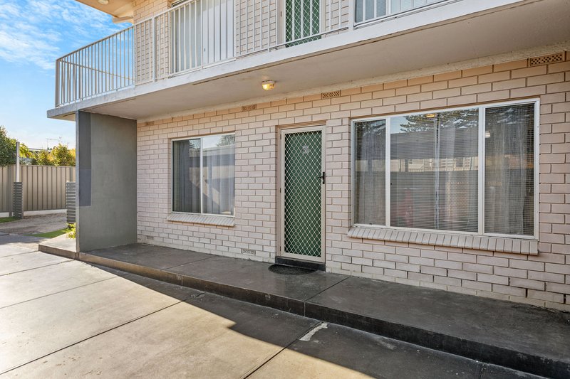 Photo - 3/11 Alexander Street, Largs Bay SA 5016 - Image 11