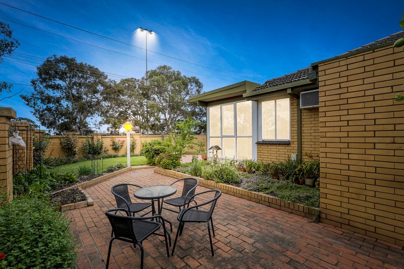 Photo - 3/11 Arena Square, Noble Park VIC 3174 - Image 2