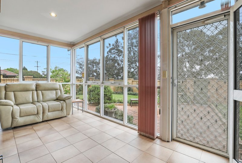 Photo - 3/11 Arena Square, Noble Park VIC 3174 - Image 10