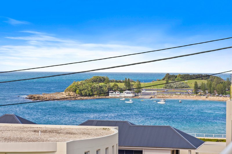 Photo - 3/11 Barnhill Road, Terrigal NSW 2260 - Image 5