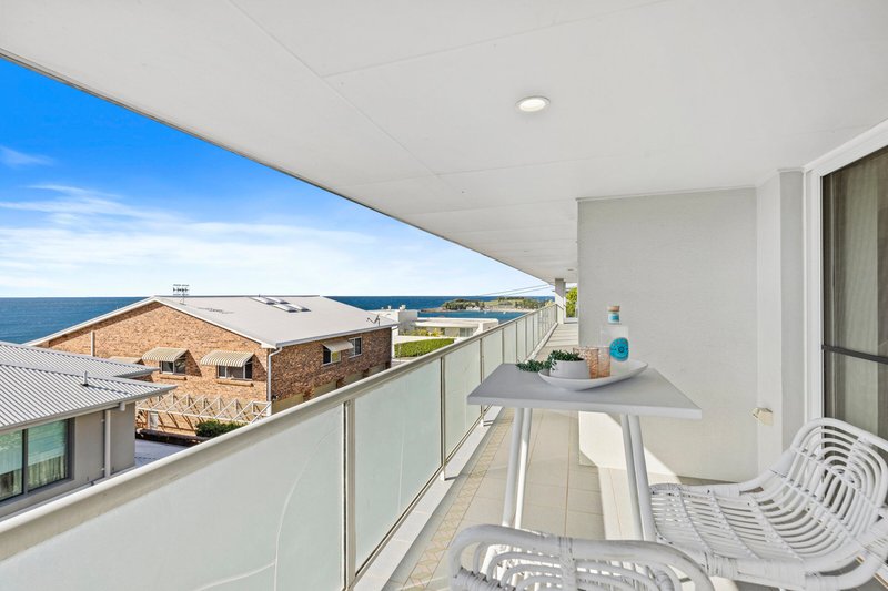 Photo - 3/11 Barnhill Road, Terrigal NSW 2260 - Image 12