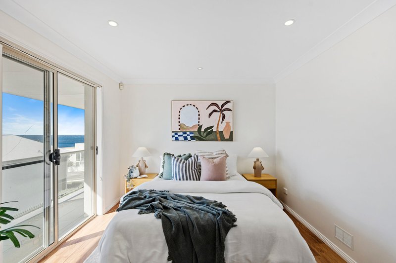 Photo - 3/11 Barnhill Road, Terrigal NSW 2260 - Image 18
