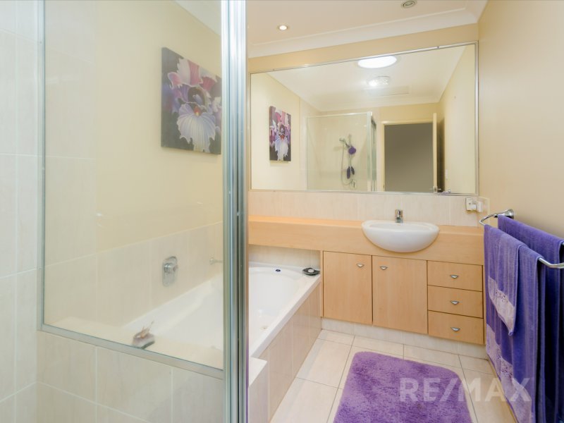 Photo - 3/11 Belmont Drive, Varsity Lakes QLD 4227 - Image 11