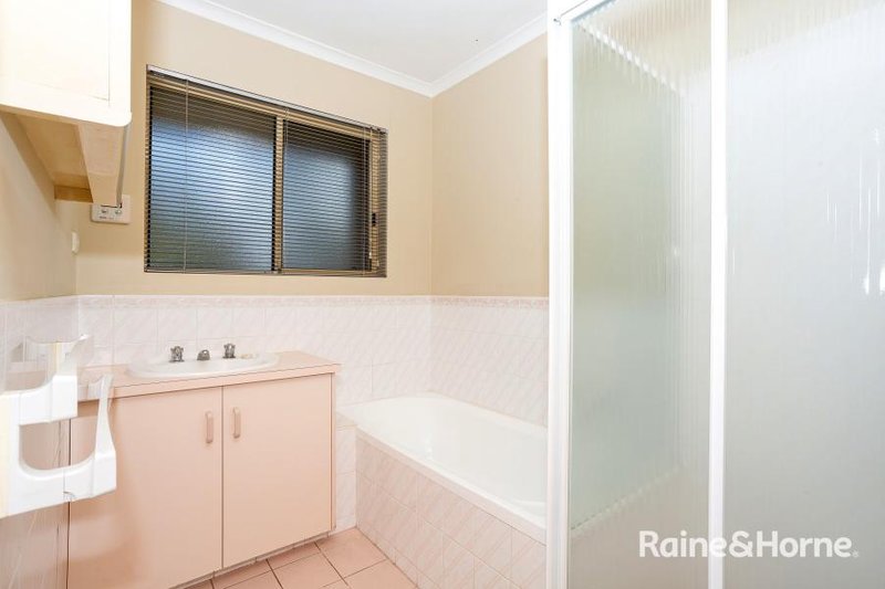 Photo - 3/11 Bradman Court, Morphett Vale SA 5162 - Image 7