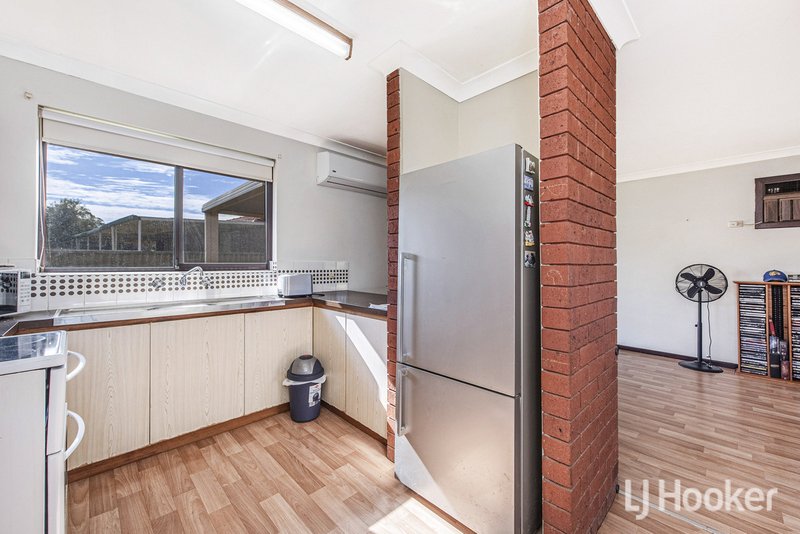 Photo - 3/11 Brooks Avenue, Waroona WA 6215 - Image 6