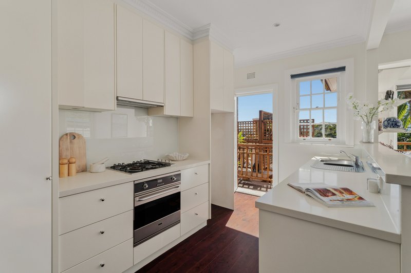 Photo - 3/11 Central Avenue, Mosman NSW 2088 - Image 2