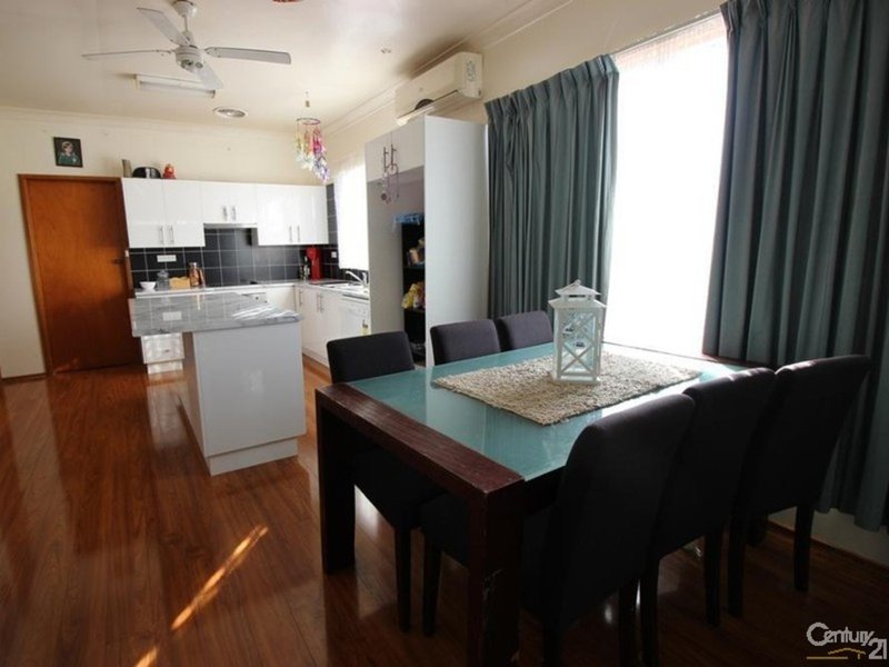 Photo - 3/11 Charlton Street, Barnsley NSW 2278 - Image 5