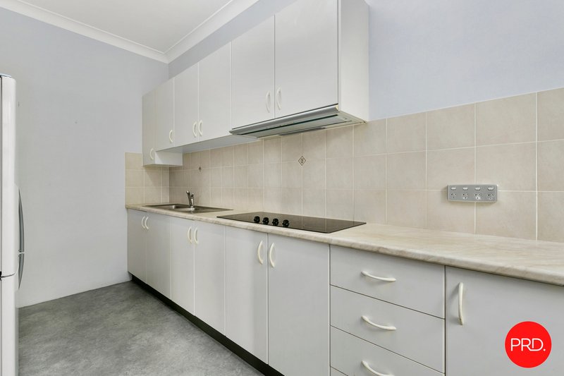 Photo - 3/11 Gray Street, Kogarah NSW 2217 - Image 10