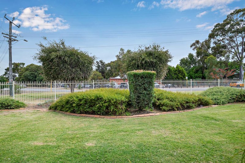 Photo - 3/11 Hamilton Street, Osborne Park WA 6017 - Image 17