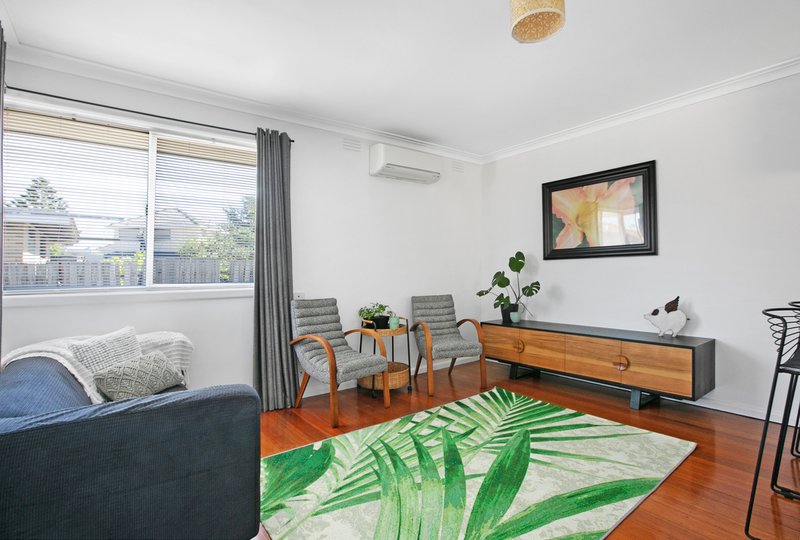 Photo - 3/11 Johnson Street, Reservoir VIC 3073 - Image 3