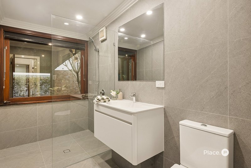 Photo - 311 Long Street East , Graceville QLD 4075 - Image 14