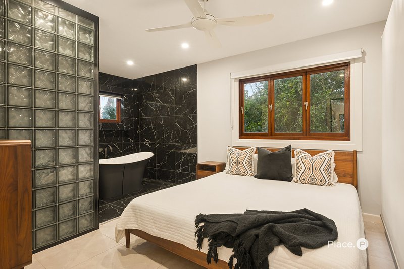Photo - 311 Long Street East , Graceville QLD 4075 - Image 19