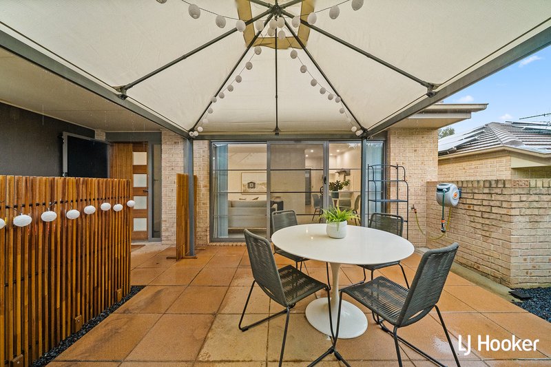 Photo - 3/11 Mathieson Crescent, Weetangera ACT 2614 - Image 10