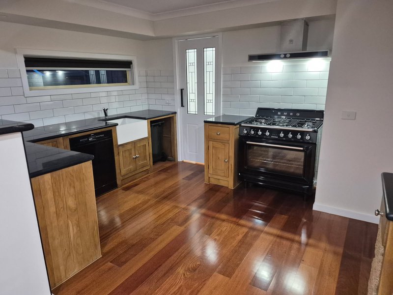 Photo - 3/11 Mckenzie Street, Melton VIC 3337 - Image 2