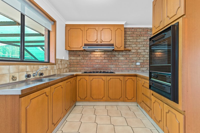 Photo - 3/11 Melita Avenue, Werribee VIC 3030 - Image 4