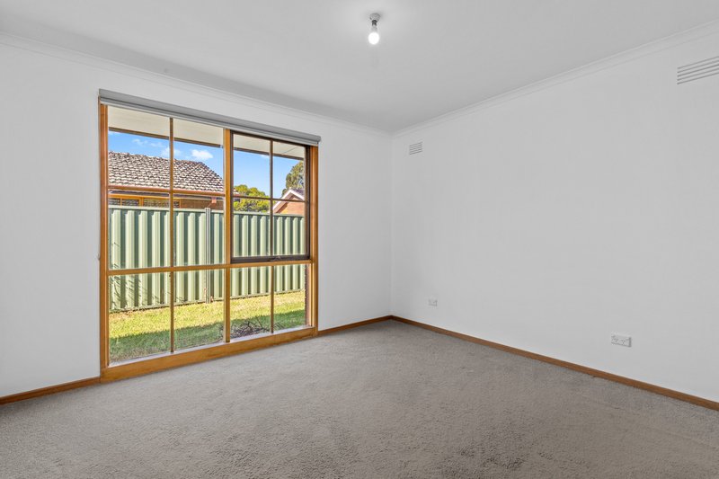 Photo - 3/11 Melita Avenue, Werribee VIC 3030 - Image 6