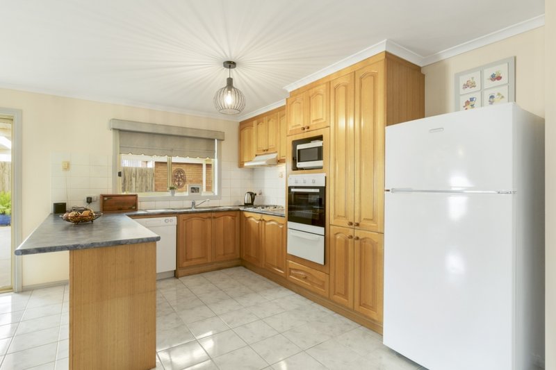 Photo - 311 Morris Road, Hoppers Crossing VIC 3029 - Image 5