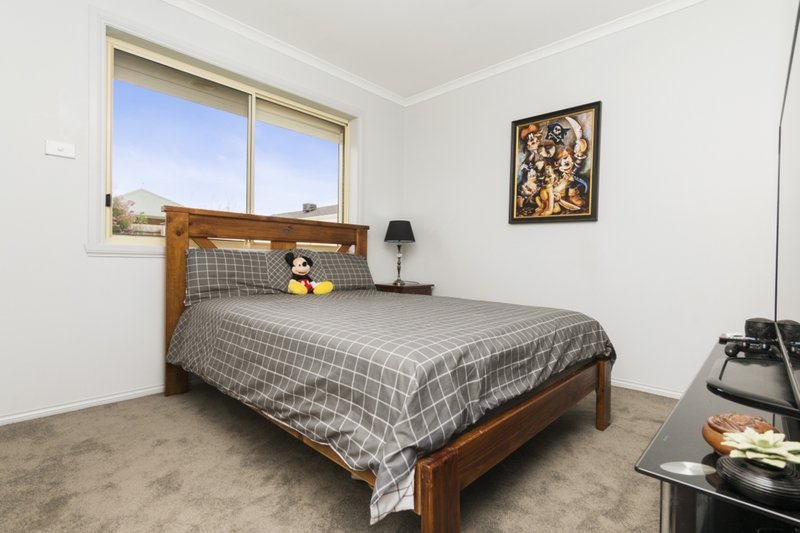 Photo - 311 Morris Road, Hoppers Crossing VIC 3029 - Image 12