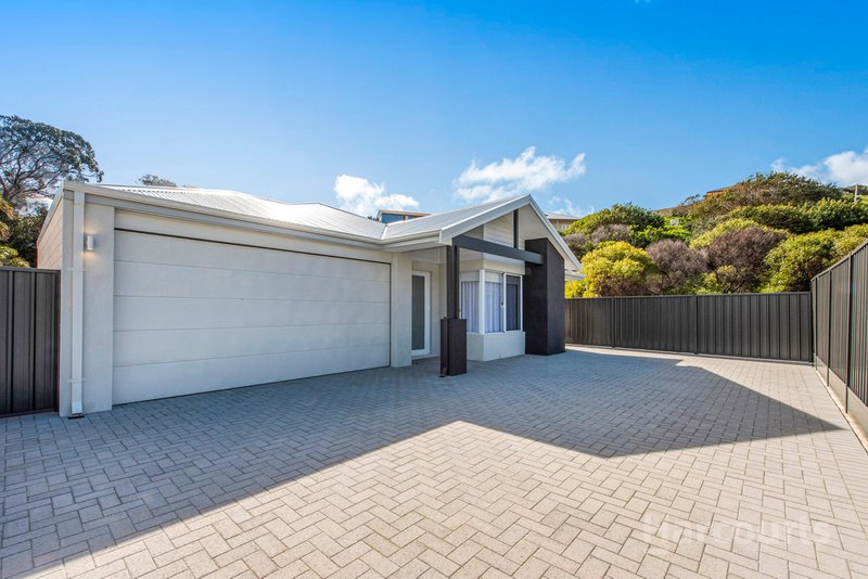 Photo - 3/11 Murray Crescent, Halls Head WA 6210 - Image 2