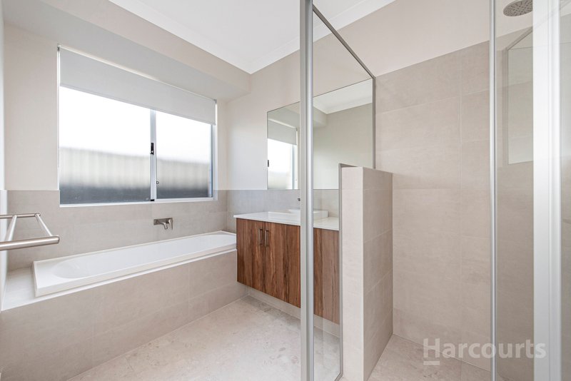 Photo - 3/11 Murray Crescent, Halls Head WA 6210 - Image 16