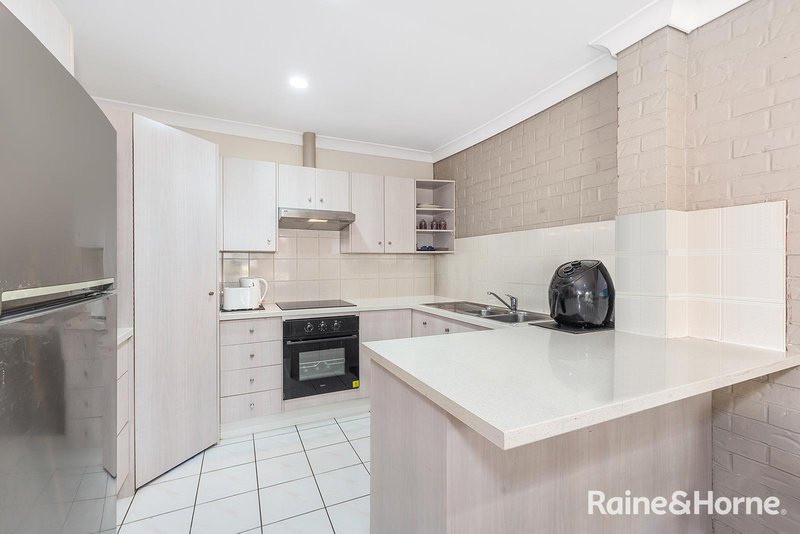 Photo - 3/11 Newtown Street, East Ipswich QLD 4305 - Image 6