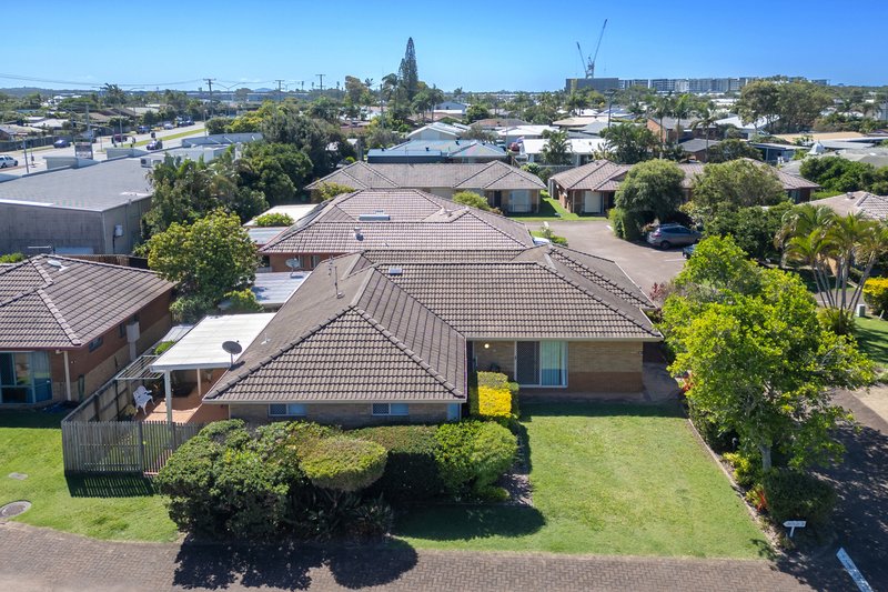 Photo - 31/1 Peregrine Drive, Wurtulla QLD 4575 - Image 2