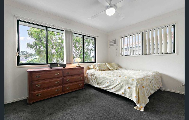 Photo - 31/1 Secondary Street, Upper Coomera QLD 4209 - Image 8