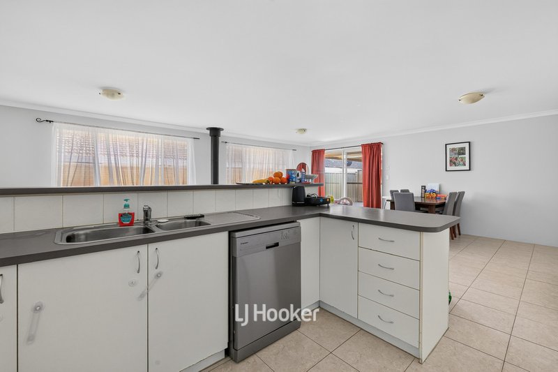Photo - 3/110 Forrest Avenue, South Bunbury WA 6230 - Image 4