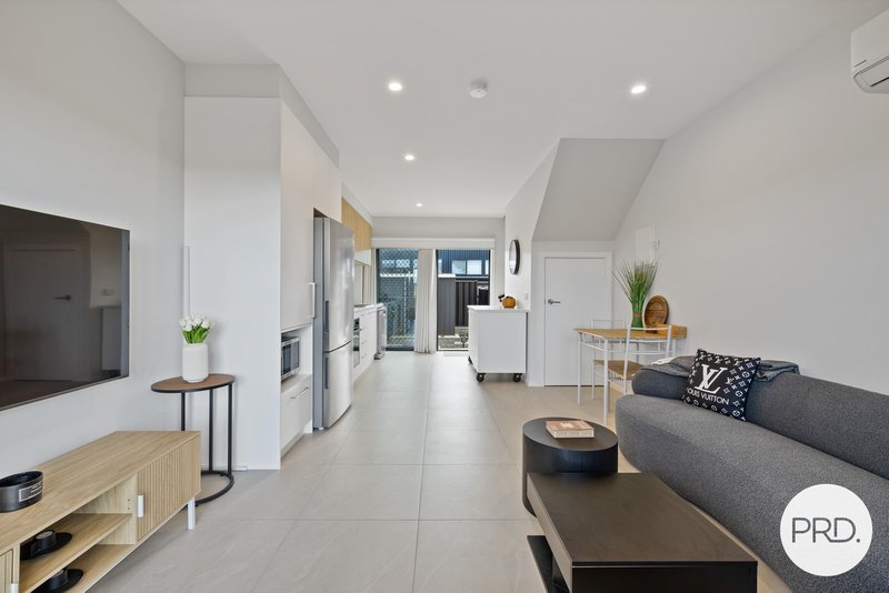 Photo - 31/10 Margules Crescent, Taylor ACT 2913 - Image 6