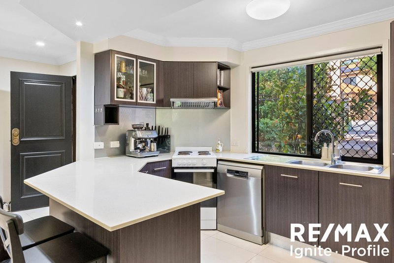 Photo - 31/105 Oldfield Road, Sinnamon Park QLD 4073 - Image 4